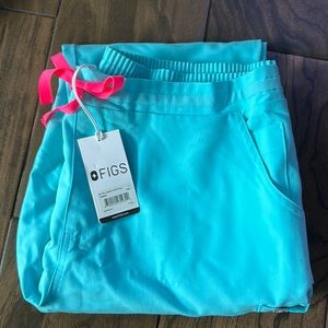 Neon Blue Yola - Tall Skinny Scrub Pants
L - Neon Blue - Tall
